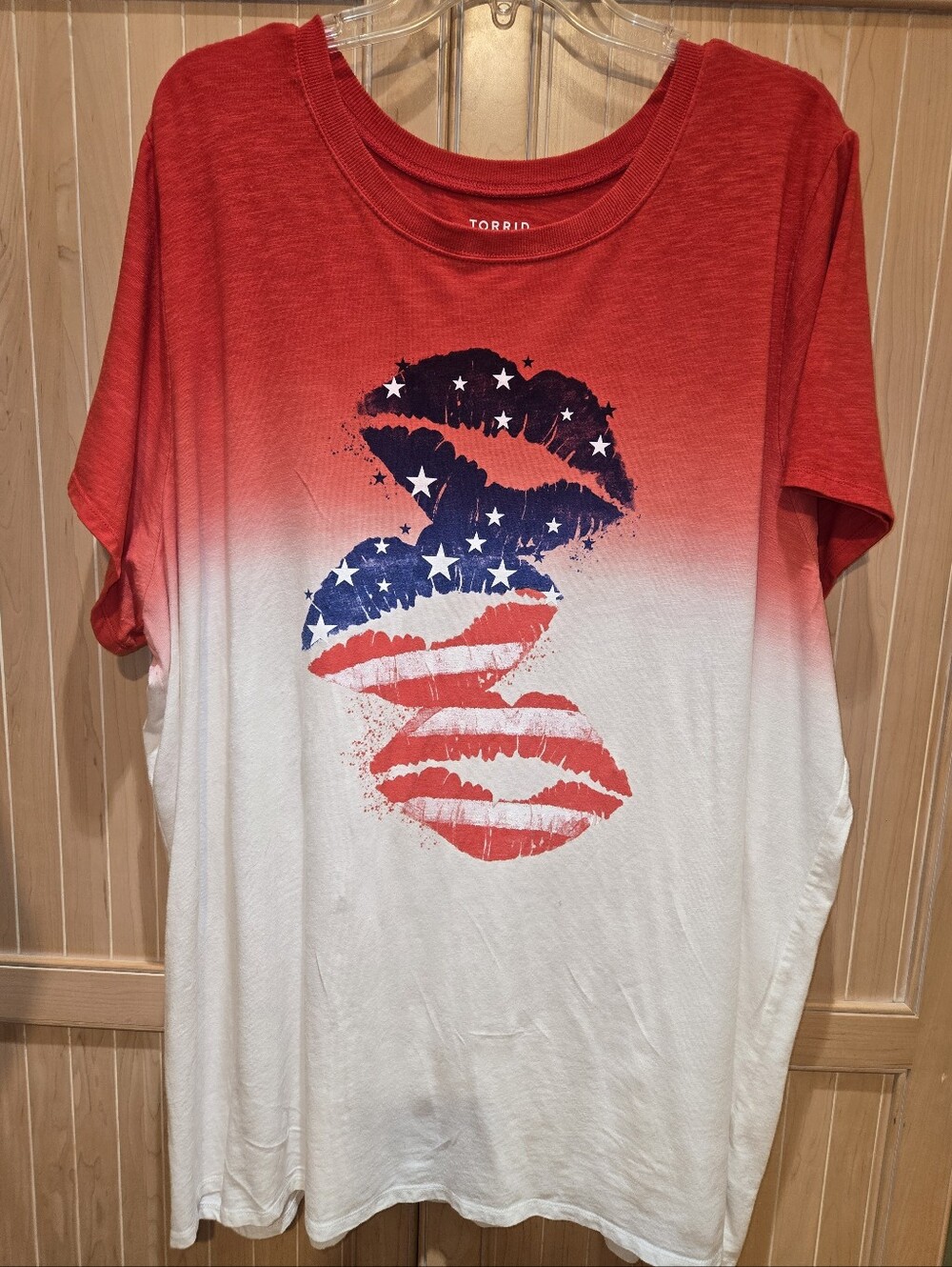 Torrid American Flag Lips Tee 5X EUC